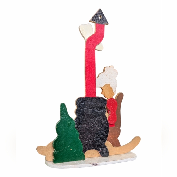 Vintage Schmidt Emgee Wooden Christmas Ornament Lady with Cat and Dog Fireplace - Picture 7 of 9